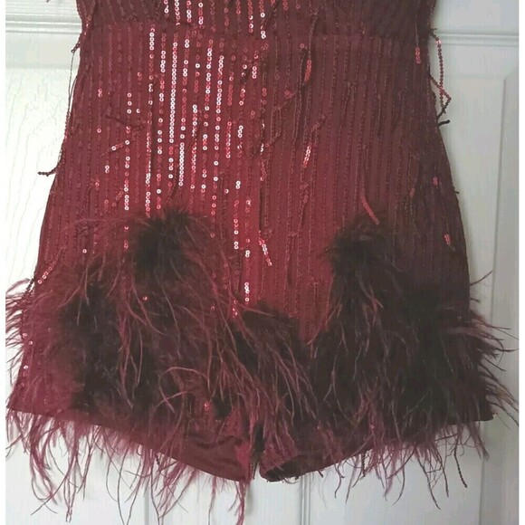 Women's Sequin Feathered Romper Size Small Burgundy Red Plunge Neckline Strappy - Picture 13 of 13